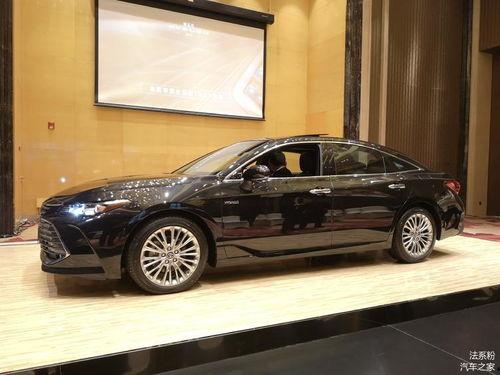 亚洲龙新款视频,科技与美学融合的豪华轿车新篇章